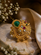 Belliza Jewels Royal Emerald Floral Ring