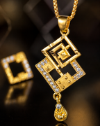 Belliza Jewells Geometric Elegance Gold Plated Pendant Set