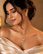 Belliza Jewells Floral Crystal Gold Plated Pendant Set