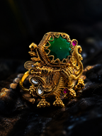 Belliza Jewels Royal Emerald Elephant Ring